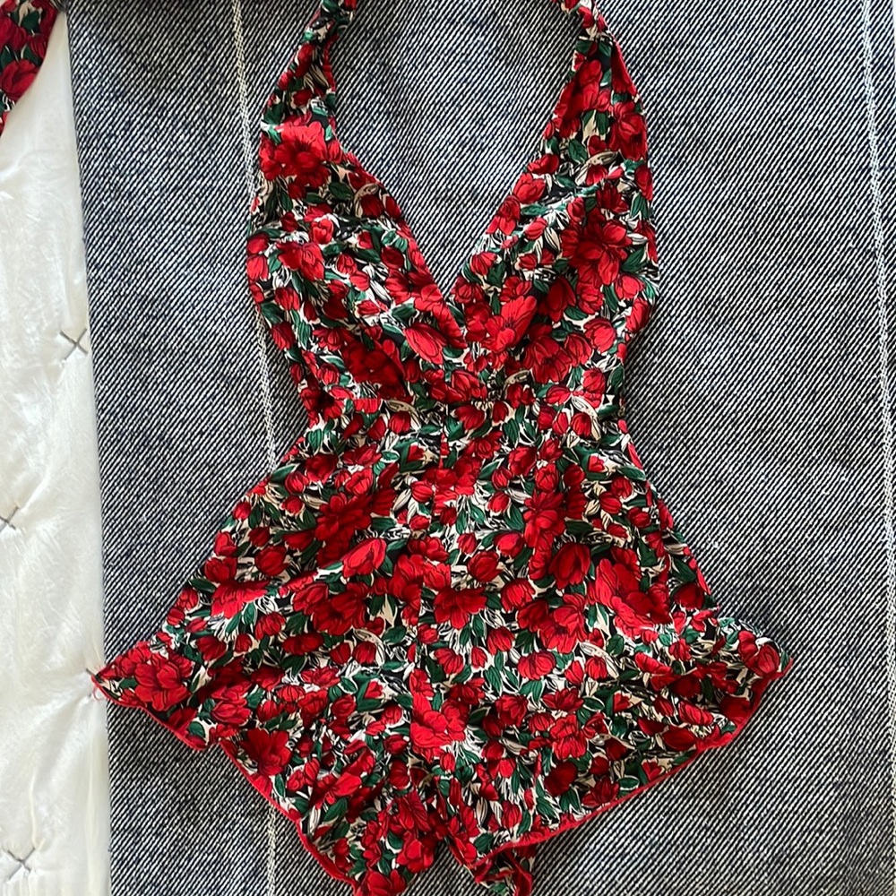 Backless romper